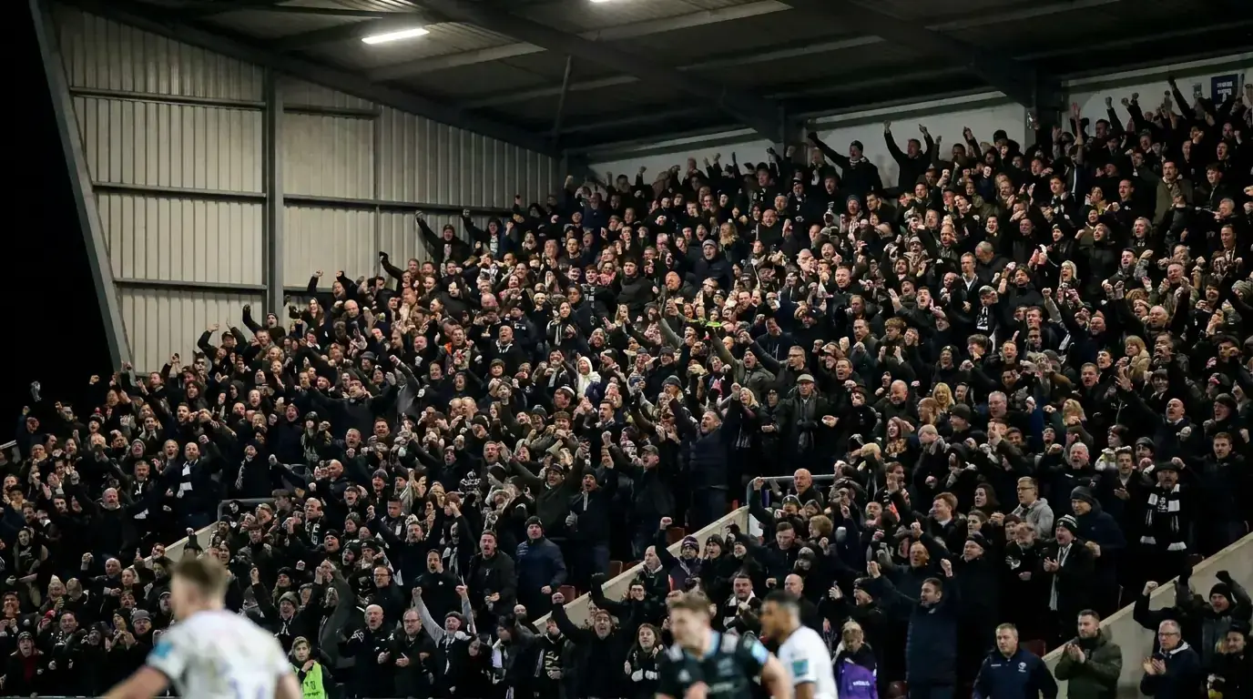 Home NRL crowd roaring after a try in a finals match